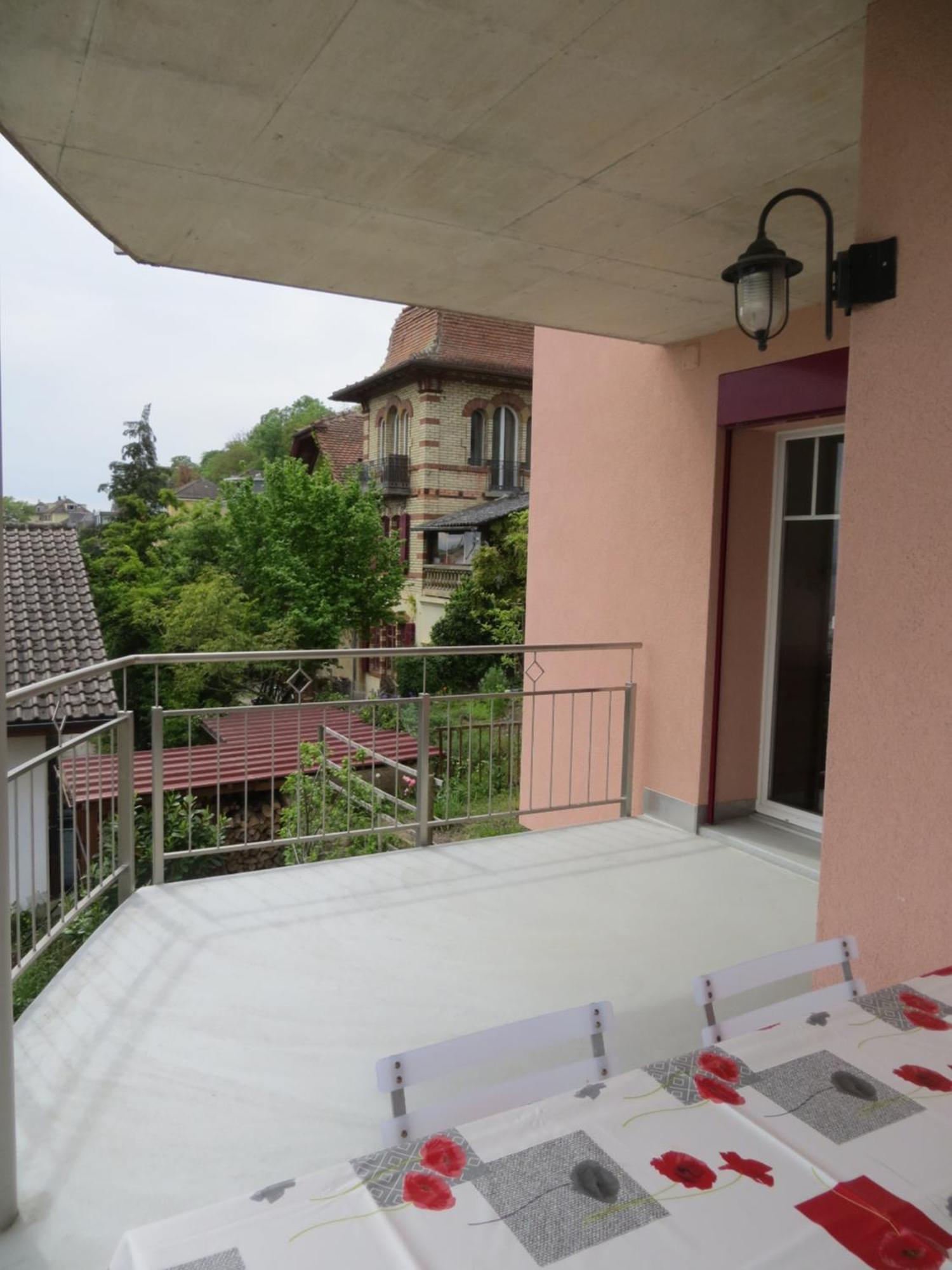 Chez Carole Daire Neuchâtel Dış mekan fotoğraf
